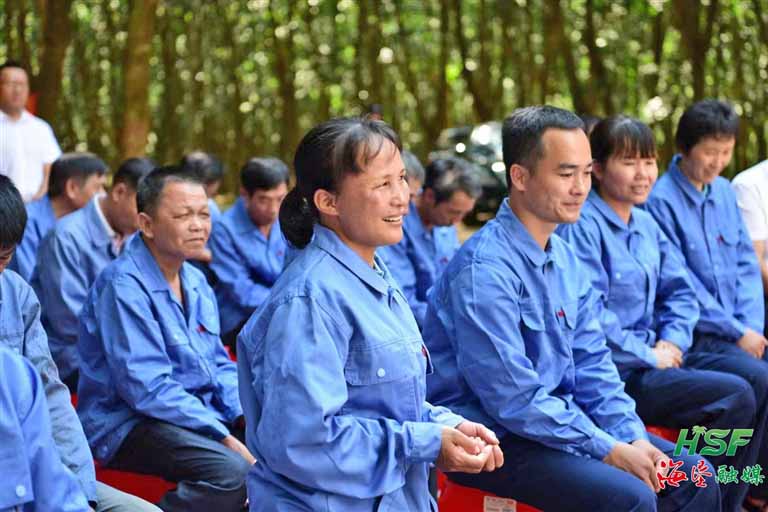 349b4e20d1824300938ed8176ddbfeb3