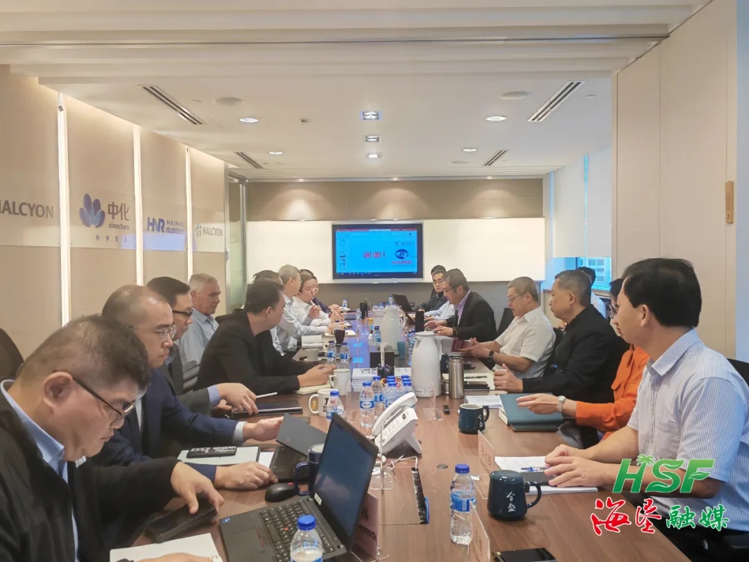 7b65b85276694c769def46fe657672dd