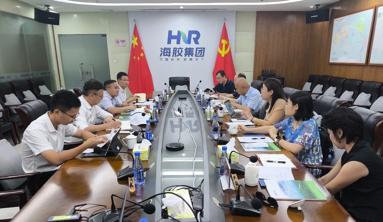 f7057285dcf04c51b391e196cca359eb